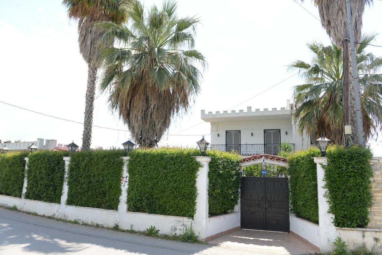 Patras White Castle Apartment Exterior photo